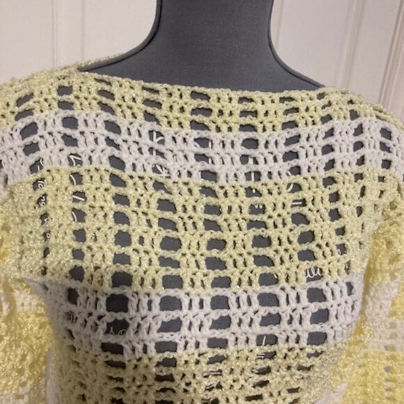 Crochet Mesh Sweater  size S / M - Picture 2 of 4